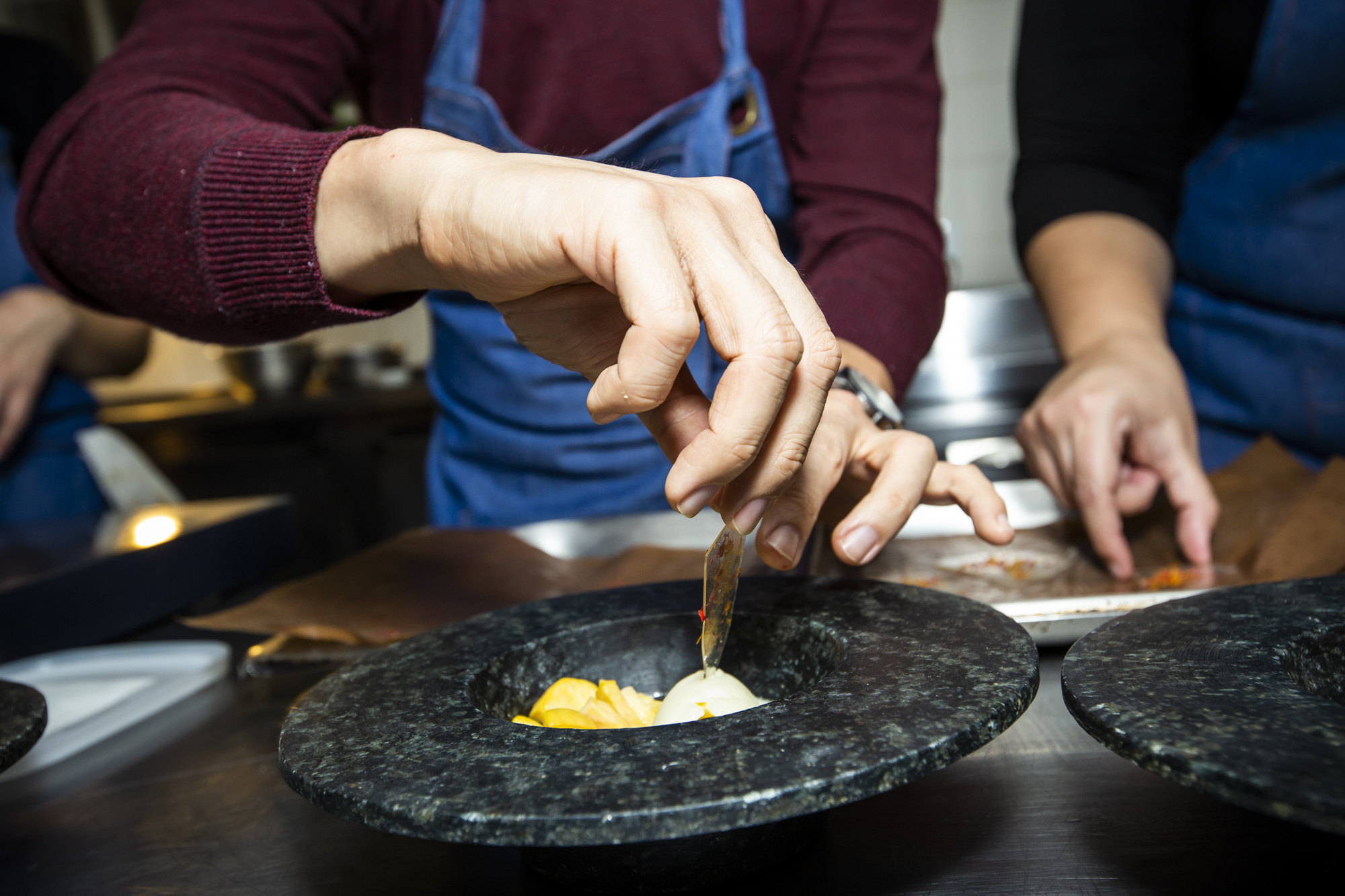 São Paulo, SP, 20/06/2018: Mastercard lança primeira edição do "Cozinhando com os Chefs". Chef Bel Coelho inaugura projeto que convida as pessoas a começarem algo que não tem preço e reflete o novo movimento da marca. (Foto Marcelo Justo)